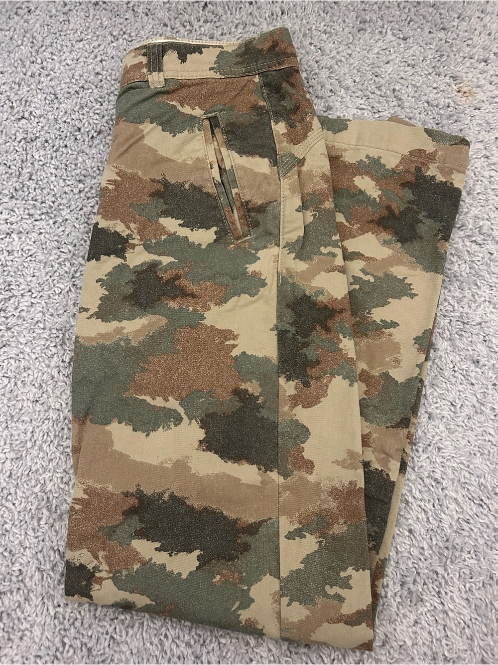 Cotton on camo pants